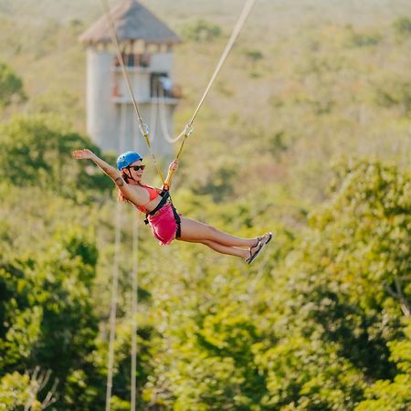 Hotel Casa Tortuga Tulum - Cenotes Park Inclusive Kültér fotó Zip-lining at Xel-Há