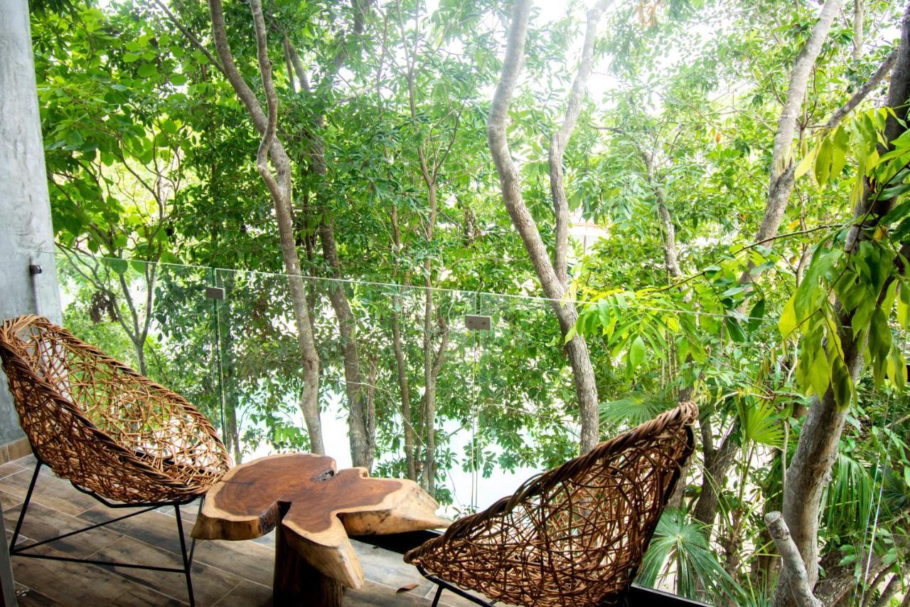 Hotel Casa Tortuga Tulum - Cenotes Park Inclusive Kültér fotó The interior of the house