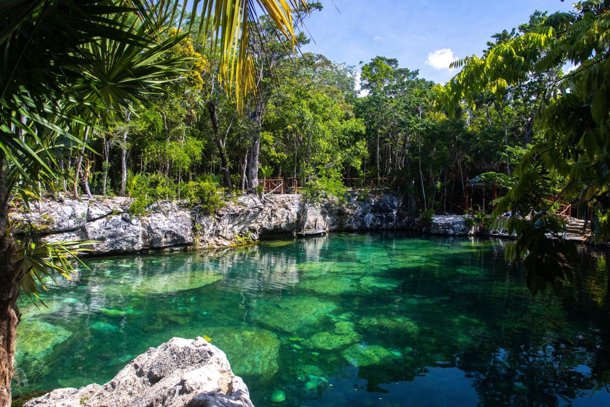Hotel Casa Tortuga Tulum - Cenotes Park Inclusive Kültér fotó Cenote in Yucatán