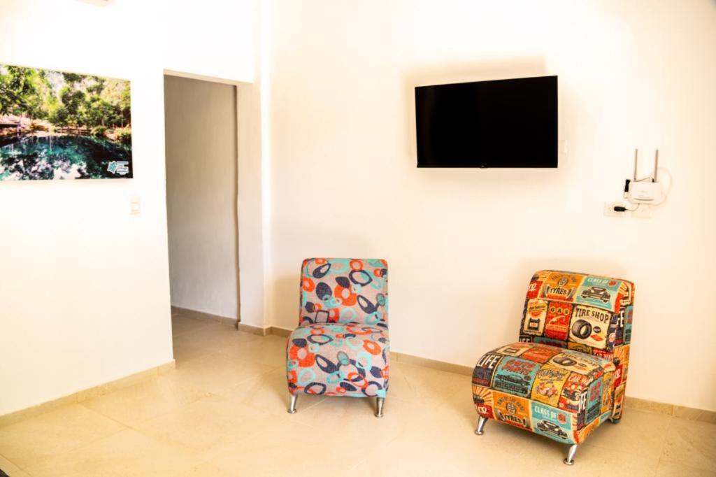 Hotel Casa Tortuga Tulum - Cenotes Park Inclusive Kültér fotó A room at the center